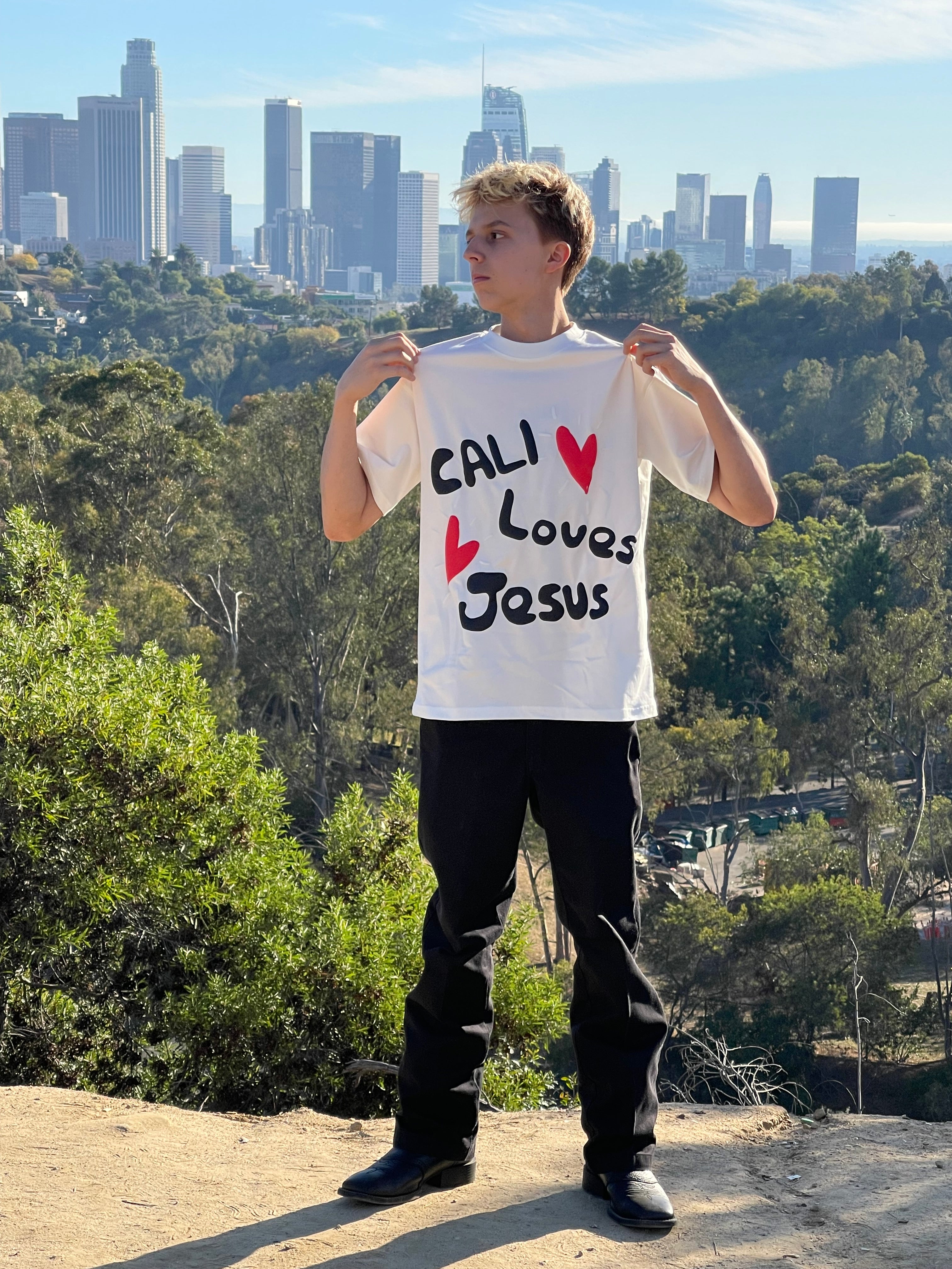 Cali Loves Jesus Oversize T Shirt